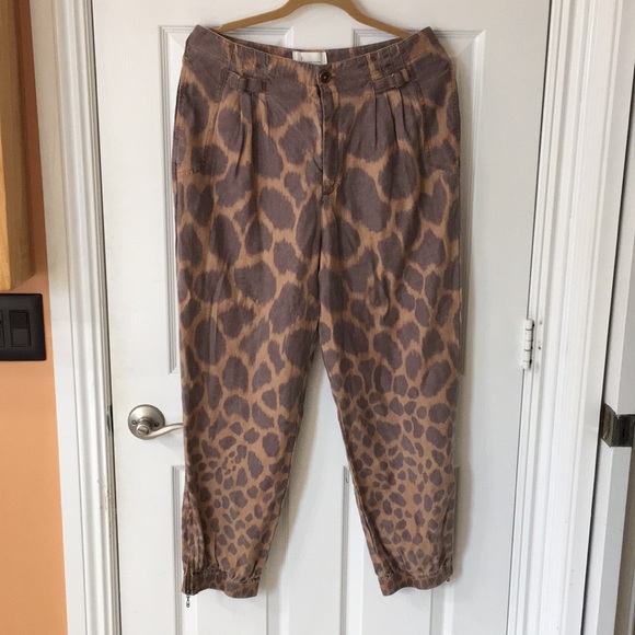 Anthropologie Pants - Anthropologie Tamarind Trouser Animal Print Joggers Sz 12